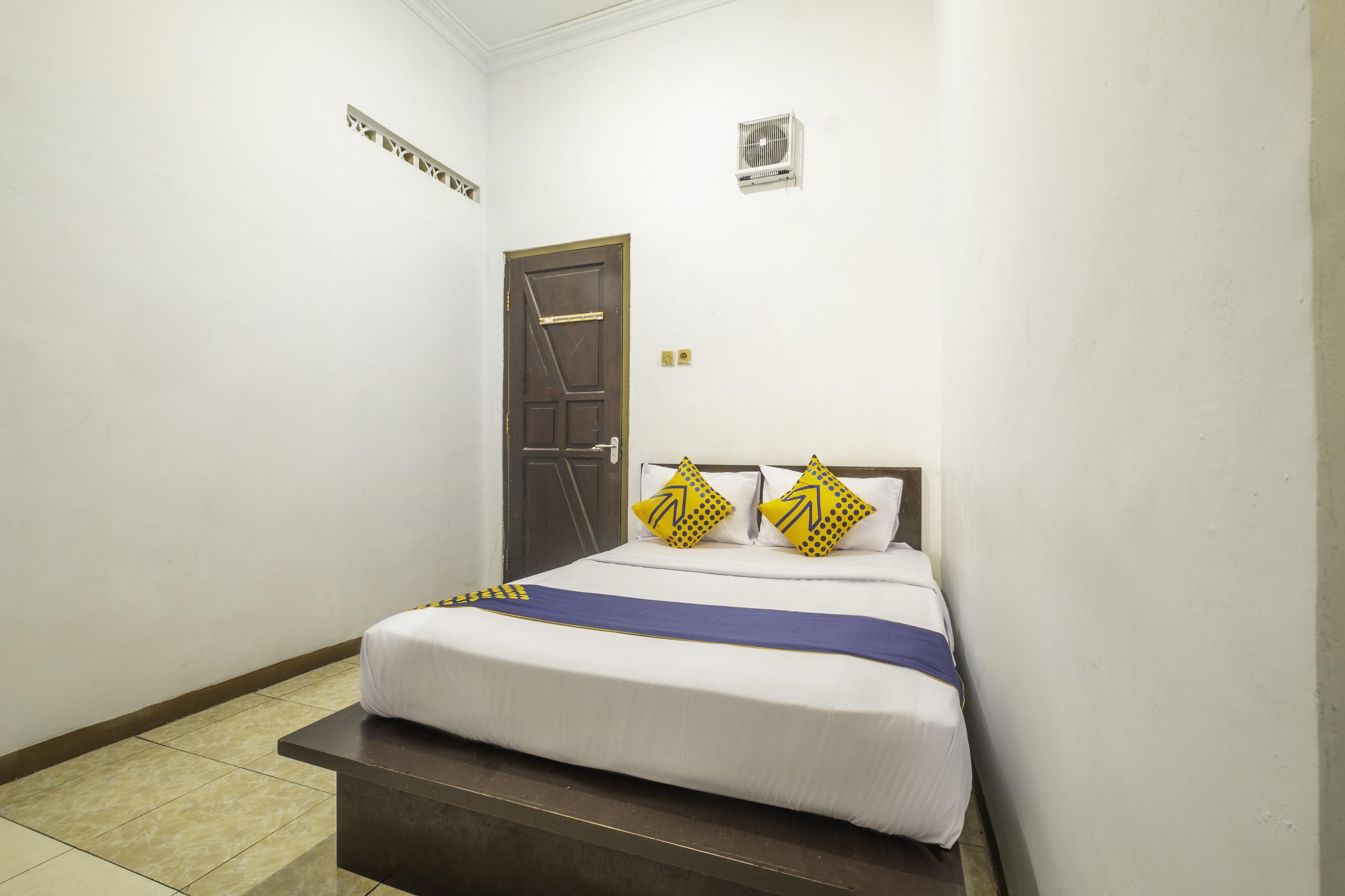 Spot On 2395 Hotel Aden 2 Syariah Tasikmalaya Exterior foto